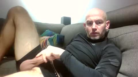 danny81boy online show from February 2026 09:11:01 PM