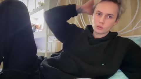 danny online show from December 2025 05:08:02 PM