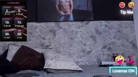 Danny Willson online show from October 2025 03:25:01 PM