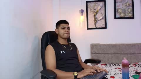 Snapshot of dannysamm chatting on October 2025 12:08:02 PM dannysamm online show from October 2025 12:08:02 PM