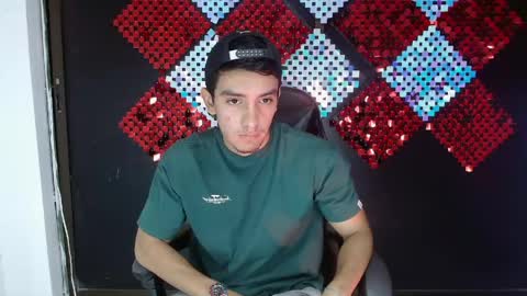 Snapshot of dante_18cm chatting on May 2026 01:48:01 PM Dante online show from May 2026 01:48:01 PM
