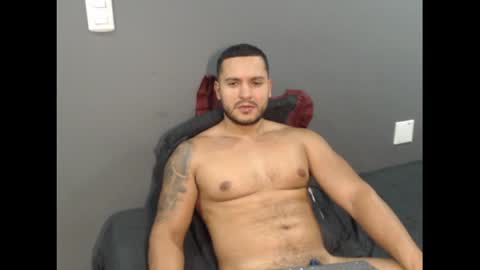 Snapshot of dantebrown1 chatting on June 2026 05:07:01 AM dantebrown1 online show from June 2026 05:07:01 AM