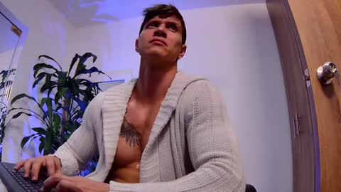 Snapshot of dantecummingss chatting on December 2024 11:57:01 PM Dante online show from December 2024 11:57:01 PM