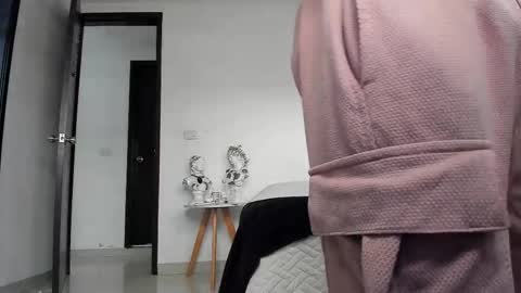 Snapshot of dantecummingss chatting on November 2025 12:27:02 PM Dante online show from November 2025 12:27:02 PM