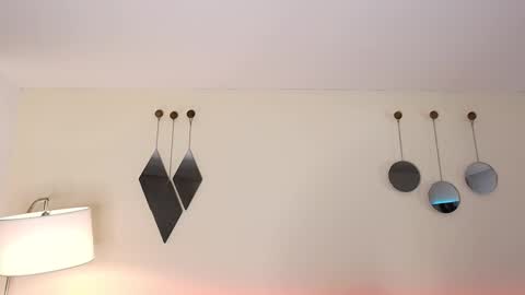 Dante online show from February 2025 09:53:02 PM