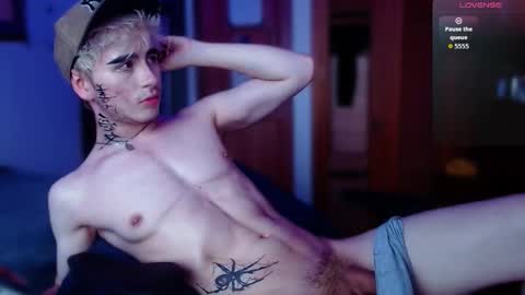 Snapshot of danteobscuro chatting on January 2026 10:24:02 PM danteobscuro online show from January 2026 10:24:02 PM