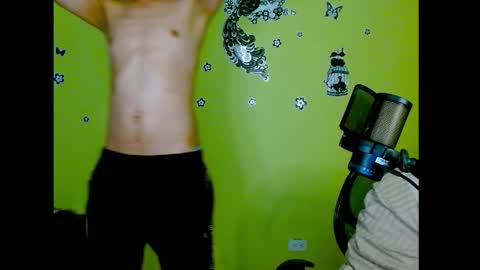 Snapshot of dantex13 chatting on November 2025 03:01:02 AM dantex13 online show from November 2025 03:01:02 AM