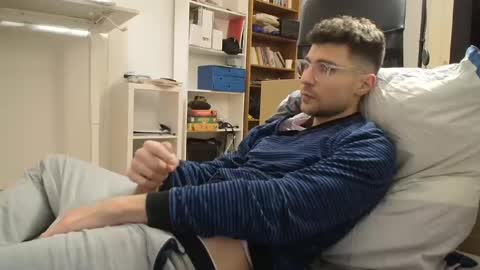 Daniel online show from December 2024 09:17:01 PM