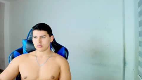 Snapshot of dantraxx chatting on March 2026 01:47:01 AM Dantraxx online show from March 2026 01:47:01 AM