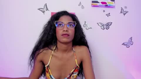 Snapshot of dany_brownie chatting on February 2025 11:17:02 AM hi im DanyBest Squirter here on cb online show from February 2025 11:17:02 AM