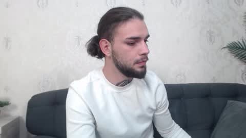 Danyel online show from October 2025 06:48:01 PM