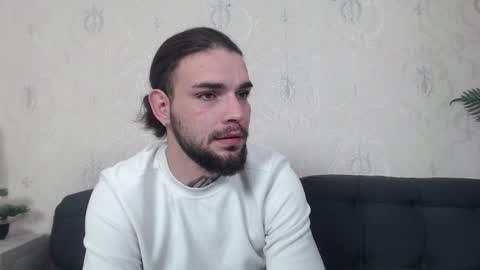 Danyel online show from October 2025 07:00:01 PM