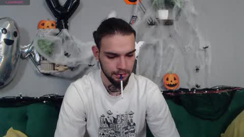 Danyel online show from October 2025 06:54:02 PM