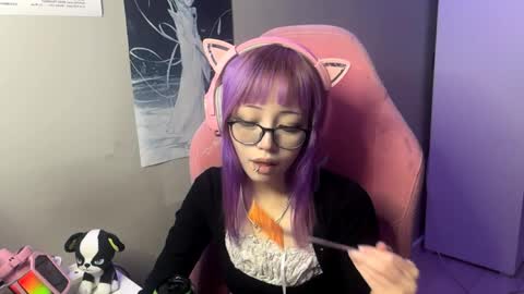 Snapshot of danyelleeyermann chatting on April 2026 02:28:02 PM danyelleeyermann online show from April 2026 02:28:02 PM