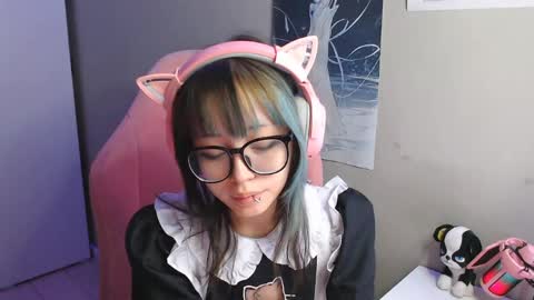 Snapshot of danyelleeyermann chatting on May 2026 01:08:02 PM danyelleeyermann online show from May 2026 01:08:02 PM