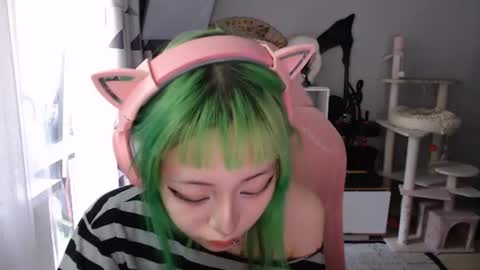danyelleeyermann online show from July 2026 08:10:01 AM