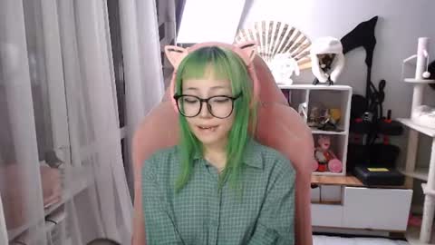 danyelleeyermann online show from July 2026 03:21:02 PM