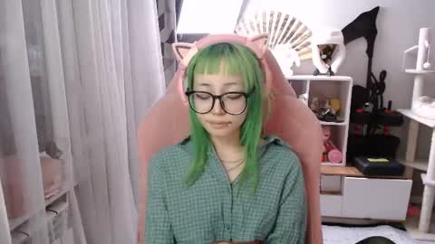danyelleeyermann online show from July 2026 04:39:33 PM