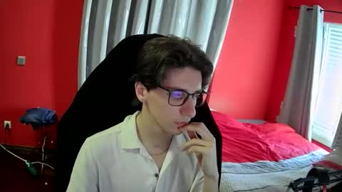 danywhiteyb online show from May 2026 02:05:01 PM