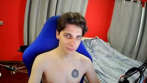 danywhiteyb online show from August 2026 10:01:02 PM