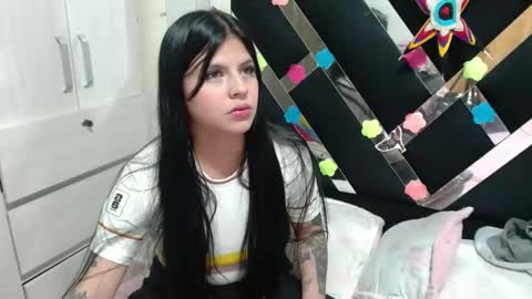 daphne877046 online show from September 2025 01:49:02 AM