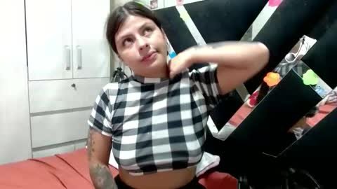 daphne877046 online show from May 2026 01:02:02 AM
