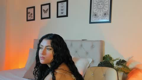 Antonella Mora online show from September 2025 12:17:01 PM