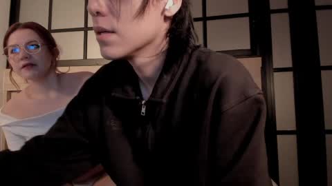 Snapshot of daphne_and_roger_ chatting on May 2026 11:17:01 AM daphne_and_roger_ online show from May 2026 11:17:01 AM