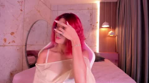 Daphne online show from May 2026 11:28:02 PM
