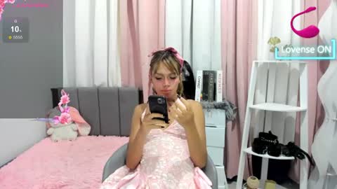 Daphne online show from July 2026 06:47:02 AM