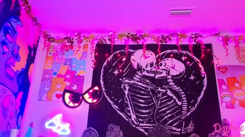 Snapshot of daphnemadison chatting on October 2025 09:37:02 PM Daphne Madison online show from October 2025 09:37:02 PM