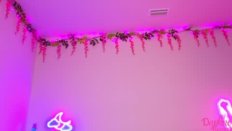 Snapshot of daphnemadison chatting on November 2025 10:10:02 PM Daphne Madison online show from November 2025 10:10:02 PM