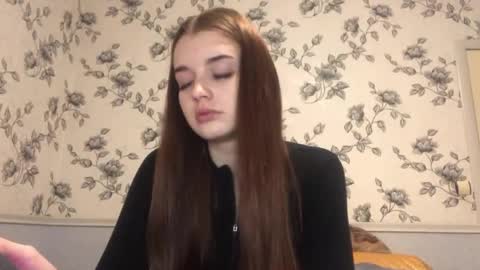 Emilia online show from May 2026 07:08:01 PM
