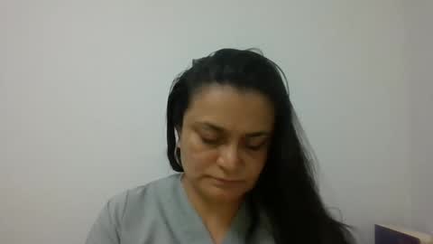 Snapshot of dapnne24 chatting on January 2025 06:33:02 PM dapnne online show from January 2025 06:33:02 PM