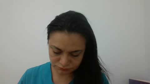 Snapshot of dapnne24 chatting on January 2025 01:32:01 PM dapnne online show from January 2025 01:32:01 PM