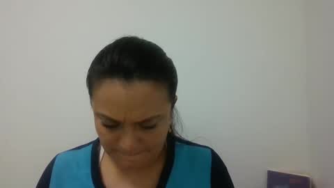 Snapshot of dapnne24 chatting on January 2025 04:45:01 PM dapnne online show from January 2025 04:45:01 PM