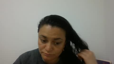 Snapshot of dapnne24 chatting on January 2025 03:44:01 PM dapnne online show from January 2025 03:44:01 PM