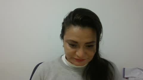 Snapshot of dapnne24 chatting on March 2025 08:44:02 PM dapnne online show from March 2025 08:44:02 PM