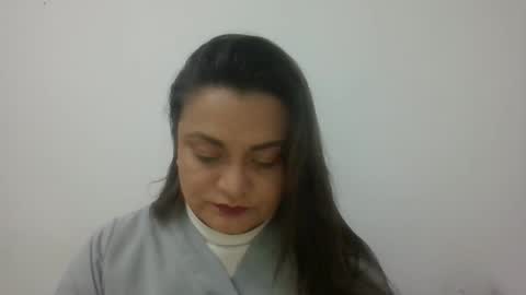 Snapshot of dapnne24 chatting on September 2025 07:35:01 PM dapnne online show from September 2025 07:35:01 PM