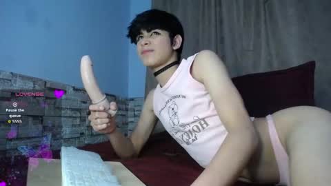 Snapshot of darasweet19 chatting on October 2025 03:53:01 AM MAX online show from October 2025 03:53:01 AM