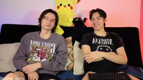 darcy_and_stolas online show from May 2026 11:43:02 PM