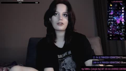 Darcy online show from November 2025 03:12:02 PM