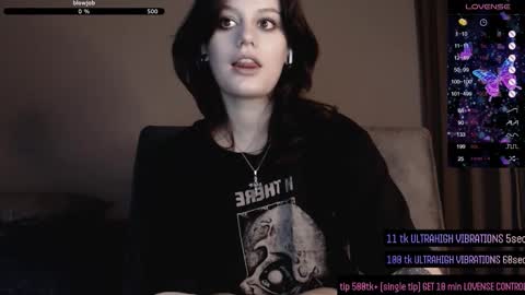 Darcy online show from November 2025 02:06:01 PM