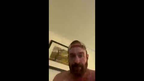 Snapshot of dareme917 chatting on March 2026 12:33:02 PM dareme917 online show from March 2026 12:33:02 PM