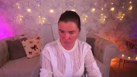 Snapshot of dariadelly chatting on March 2026 08:09:01 AM dariadelly online show from March 2026 08:09:01 AM