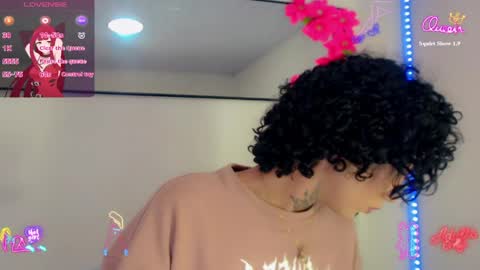 Snapshot of darianna_atehortua chatting on April 2026 09:34:01 PM Dary online show from April 2026 09:34:01 PM