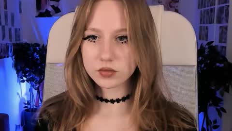 Daria Tate online show from September 2025 11:54:02 AM