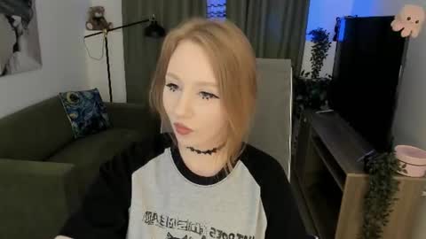 Daria Tate online show from June 2026 09:57:02 AM