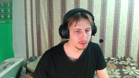 Snapshot of darienlarge chatting on November 2025 05:02:02 PM darienlarge online show from November 2025 05:02:02 PM