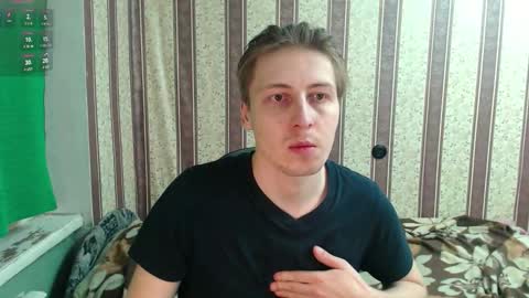 Snapshot of darienlarge chatting on November 2025 03:29:02 PM darienlarge online show from November 2025 03:29:02 PM